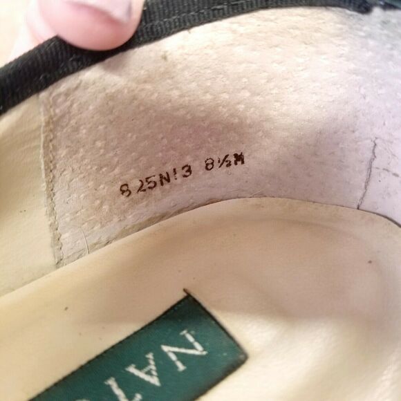 Naturalizer Womens  825N13 Size 8.5 Black  Slip On Cap Toe Flats - Picture 8 of 10